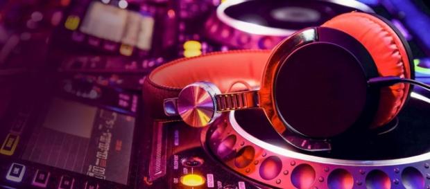 What Kind Of A DJ Would You Be? - onedio.co - onedio.co What Kind Of A DJ Would You Be? - onedio.co - onedio.co