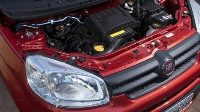 Fiat Uno 2017 estreia os motores 1.0 e 1.3 Firefly a partir de R ... - com.br