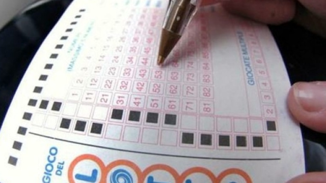 Miracolo di San Gennaro, i numeri del Lotto: impennata di giocate a Napoli .