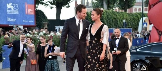Alicia Vikander e il suo accessorio migliore: Michael Fassbender Alicia Vikander e il suo accessorio migliore: Michael Fassbender
