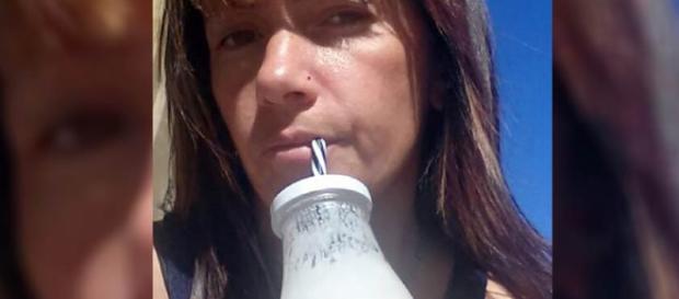 Mulher agride amante com garrafa Mulher agride amante com garrafa