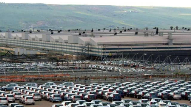 Incubo 'Dieselgate' per Fiat: Delrio risponde al collega tedesco