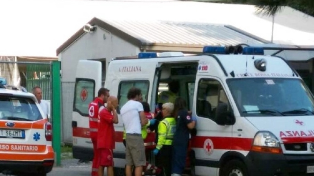 Muore in piscina in seguito di una congestione