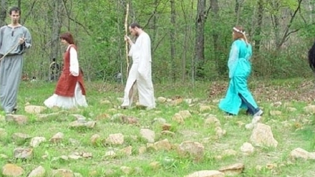 Parco Arcobaleno (Masserano) - Percorso meditativo nel labirinto