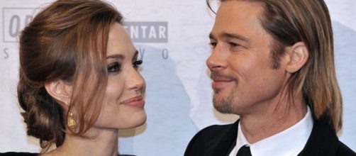 Brad Pitt e Angelina Jolie, fotostoria di un amore - VanityFair.it - vanityfair.it