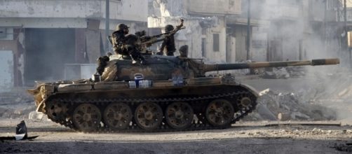 Le truppe del regime di Damasco riprendono l'assedio di Aleppo
