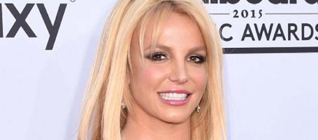 Britney Spears: Witzige Tanzeinlage | BUNTE.de - bunte.de Britney Spears: Witzige Tanzeinlage | BUNTE.de - bunte.de