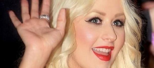 Christina Aguilera sheds weight with Reiki. Wikimedia user Ian Smith Christina Aguilera sheds weight with Reiki. Wikimedia user Ian Smith