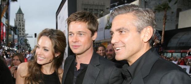George Clooney surpreso e em choque com a notícia do divórcio de Brangelina. George Clooney surpreso e em choque com a notícia do divórcio de Brangelina.