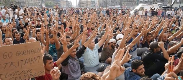 Niemcy coraz bardziej niechętni imigratom Niemcy coraz bardziej niechętni imigratom