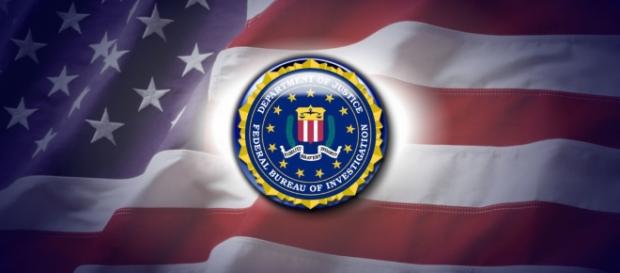 USA polizioto uccide ladro di colore e scoppia il caos. USA polizioto uccide ladro di colore e scoppia il caos.