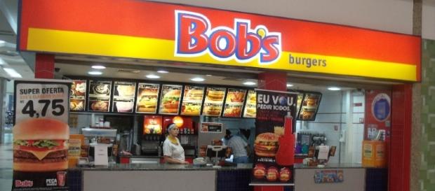 Bob's aposta em Porta dos Fundos para alfinetar rival Bob's aposta em Porta dos Fundos para alfinetar rival