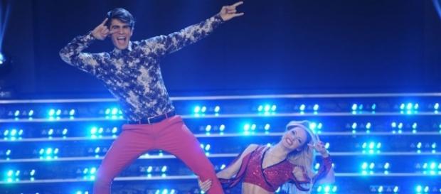 Fer Vázquez debutó en el Bailando con un buen puntaje (Teledoce.com) Fer Vázquez debutó en el Bailando con un buen puntaje (Teledoce.com)