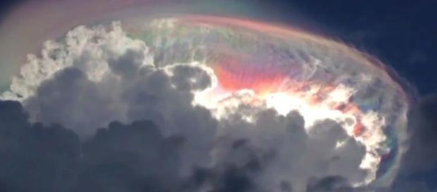 Nube apocalíptica sorprende a los costarricenses Nube apocalíptica sorprende a los costarricenses