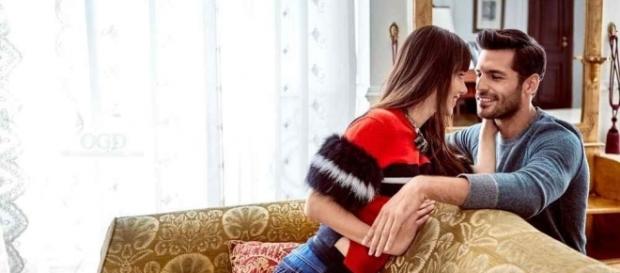 Serkan Cayoglu e Ozge Gurel saranno ospiti di 'Verissimo'. Serkan Cayoglu e Ozge Gurel saranno ospiti di 'Verissimo'.