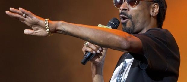 Snoop Dogg Pictures, Latest News, Videos and Dating Gossips - aceshowbiz.com Snoop Dogg Pictures, Latest News, Videos and Dating Gossips - aceshowbiz.com