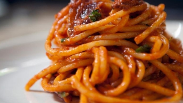 spaghetti alla amatriciana,un piatto classico e intramontabile.