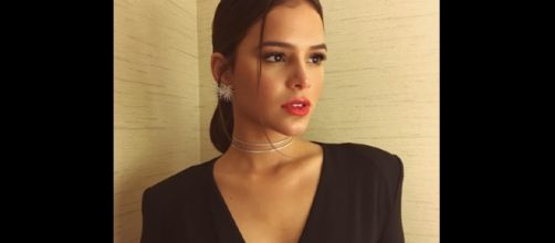 Bruna Marquezine e muitos famosos faturam nas redes sociais