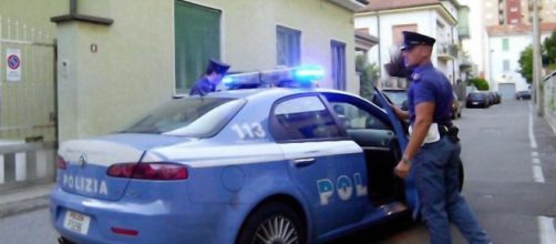 Le indagini sono state effettuate dagli investigatori della Squadra Mobile di Sassari.