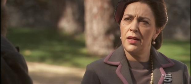 Il Segreto donna Francisca diventa povera Il Segreto donna Francisca diventa povera