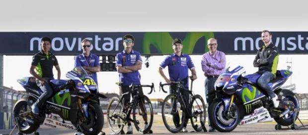 intercambio de motos y bicicletas en la previa del GP de Aragón intercambio de motos y bicicletas en la previa del GP de Aragón