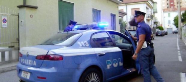 Le indagini sono state effettuate dagli investigatori della Squadra Mobile di Sassari. Le indagini sono state effettuate dagli investigatori della Squadra Mobile di Sassari.