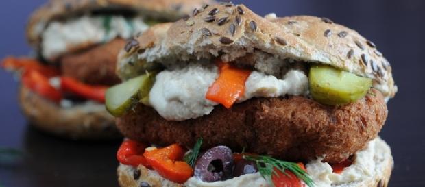 Veganes Essen muss nicht ungesund und geschweige denn trist sein! Veganes Essen muss nicht ungesund und geschweige denn trist sein!