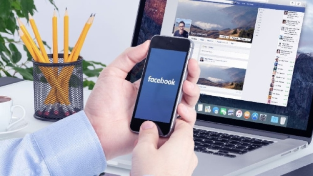 Biglietti del cinema su Facebook