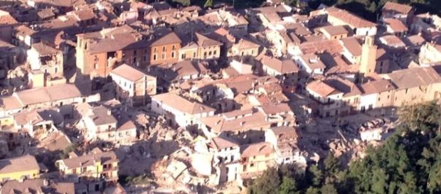Amatrice dopo il terremoto: foto dall'alto - romatoday.it Amatrice dopo il terremoto: foto dall'alto - romatoday.it