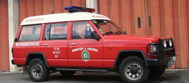 Estiveram no local oito viaturas dos Bombeiros Voluntários da Amadora. Estiveram no local oito viaturas dos Bombeiros Voluntários da Amadora.