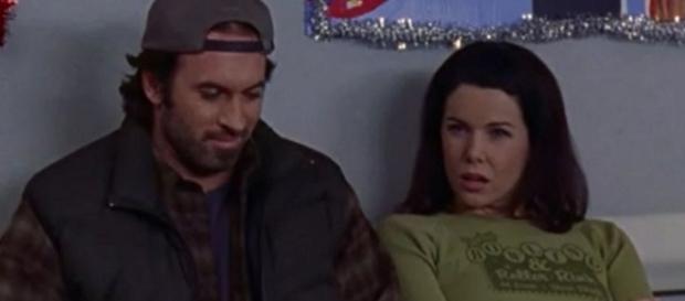 Luke and Lorelai Gilmore Girls screen grab Luke and Lorelai Gilmore Girls screen grab