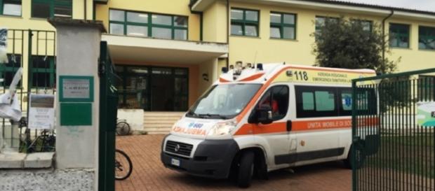 Muore un bambino di 12 anni durante la lezione di musica Muore un bambino di 12 anni durante la lezione di musica