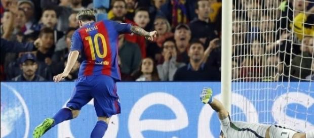 Na goleada, Messi brilhou em hat-trick. Na goleada, Messi brilhou em hat-trick.