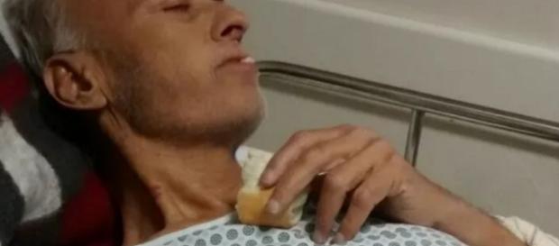Homem dado como morto volta a respirar na preparação para o velório Homem dado como morto volta a respirar na preparação para o velório