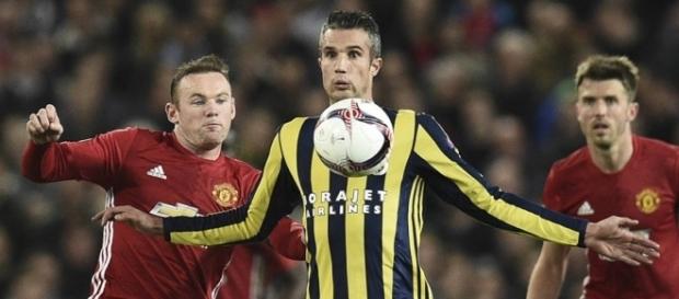 Van Persie foi exaltado pela torcida do United Van Persie foi exaltado pela torcida do United