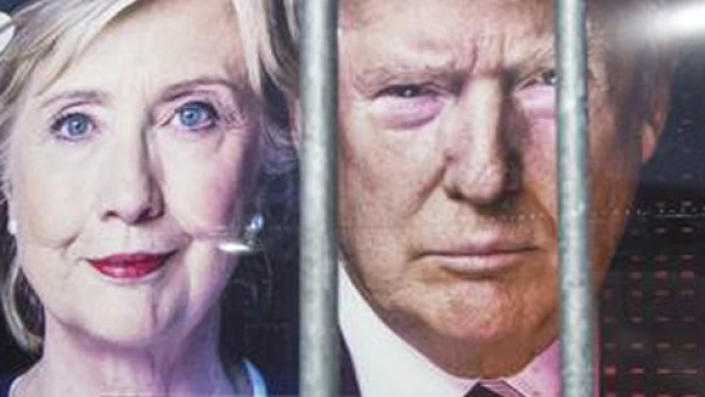 Gigantografia di Clinton e Trump su un mezzo della CNN alla Hofstra University