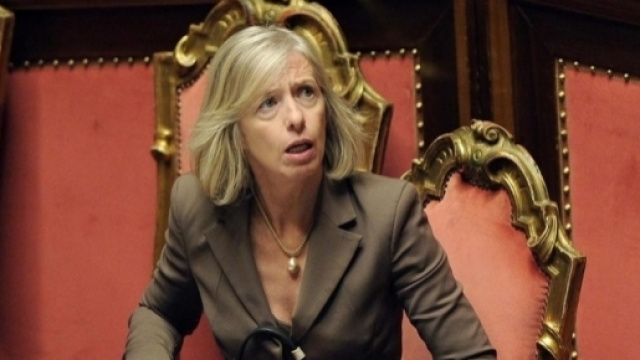 Ultime notizie scuola, domenica 25 settembre 2016: il ministro Giannini - foto aidosp.it