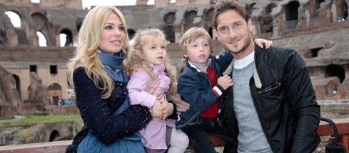 Ilary Blasi con Francesco Totti ed i figli