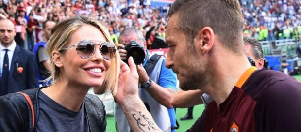 Ilary Blasi per festeggiare i 40 anni di Totti sta preparando Ilary Blasi per festeggiare i 40 anni di Totti sta preparando