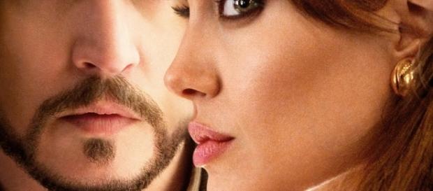 Johnny Depp e Angelina Jolie sempre più vicini Johnny Depp e Angelina Jolie sempre più vicini
