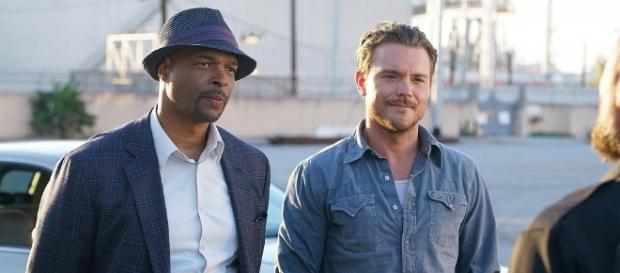 Murtaugh (Damon Wayans) et Riggs (Clayne Crawford) version 2016 Murtaugh (Damon Wayans) et Riggs (Clayne Crawford) version 2016