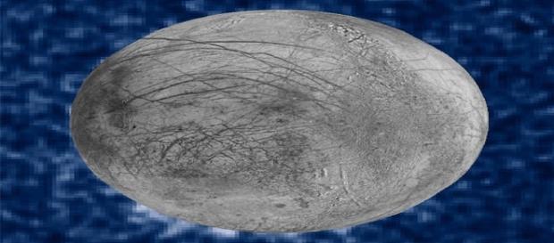 Oceano em Europa está sob as camadas de gelo (NASA/ESA) Oceano em Europa está sob as camadas de gelo (NASA/ESA)