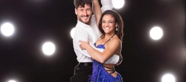See 'Dancing With the Stars' Cast Ryan Lochte and Laurie ... - go.com See 'Dancing With the Stars' Cast Ryan Lochte and Laurie ... - go.com