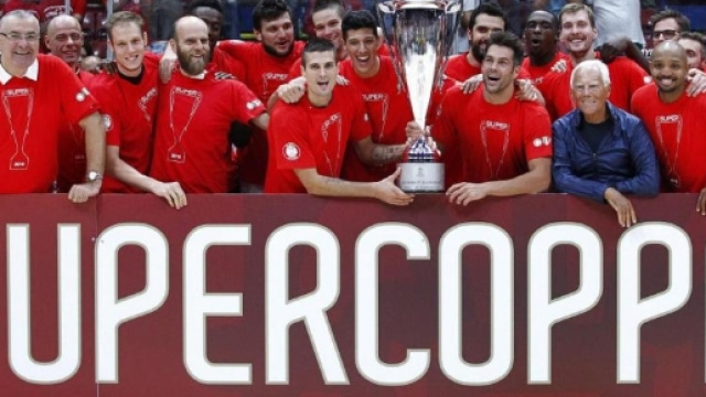 FOTO Basket, Milano vince la prima Supercoppa | LaPresse - lapresse.it