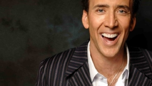 Nicolas Cage per Looking Glass