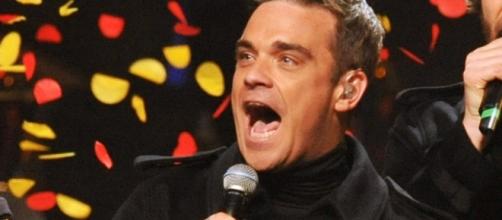 Robbie Williams in concerto a Milano - VanityFair.it - vanityfair.it