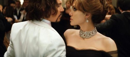 Angelina Jolie tra le braccia di Johnny Depp?