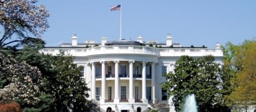 La Casa Bianca avrà presto un nuovo inquilino ma, comunque vada, sembra non piacere agli americani