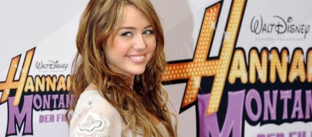 How Well Do You Know These Iconic 'Hannah Montana' Quotes? | Playbuzz - playbuzz.com How Well Do You Know These Iconic 'Hannah Montana' Quotes? | Playbuzz - playbuzz.com