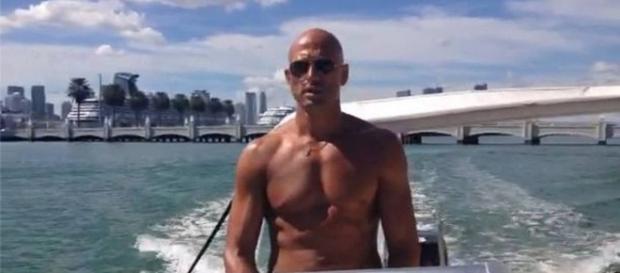Stefano Bettarini confessioni hot al GF Vip Stefano Bettarini confessioni hot al GF Vip
